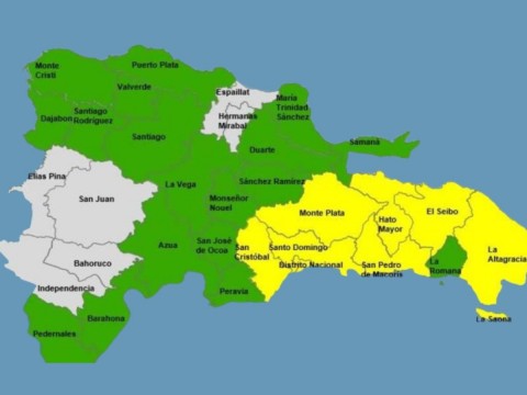 Aumentan a 26 provincias en alerta ante aguaceros por vaguada y onda tropical