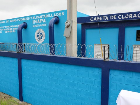 Tras m&aacute;s de 40 a&ntilde;os de espera, presidente Abinader y Wellington Arnaud inauguran acueducto m&uacute;ltiple San Jos&eacute; de Ocoa-Sabana Larga