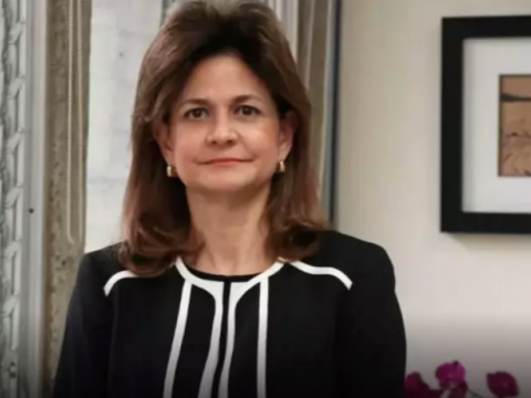 Raquel Pe&ntilde;a  candidata vicepresidencial del PRM, le responde al Ministro de Salud 