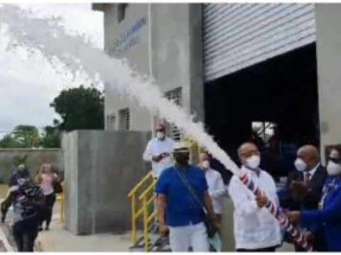  Coraasan entrega sistema de distribuci&oacute;n de agua con una inversi&oacute;n de RD$ 3 mil millones