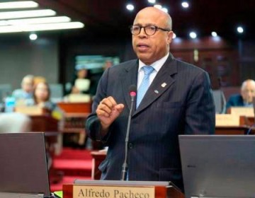 Pacheco les recuerda al PRM "que si hoy est&aacute;n en el Gobierno es por el trabajo realizado por los compa&ntilde;eros"