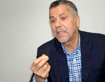 Manuel Jimenez dice encontr&oacute; contrato de recolecci&oacute;n de basura ilegal en ayuntamiento de SDE