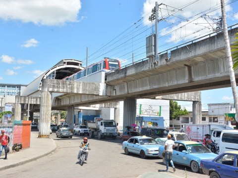 Con un aumento de 127.6% en mayo, Santo Domingo le pasa al Distrito Nacional en casos activos del COVID-19