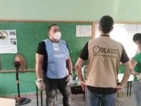 Observador de la OEA da positivo al COVID-19