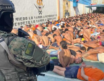 Sube a 31 el n&uacute;mero de fallecidos por enfrentamientos entre reos en c&aacute;rcel de Ecuador