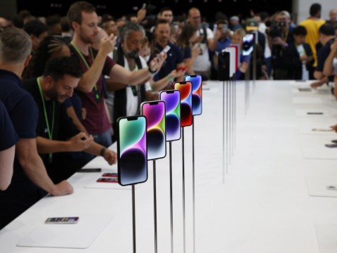 Apple dota al iPhone 14 de un sistema de mensajes de emergencia por sat&eacute;lite