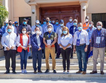 M&aacute;s de 17 mil personas fueron vacunadas en Azua con apoyo del Gabinete Agropecuario del Gobierno 
