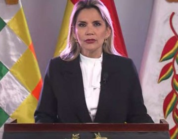 Bolivia anuncia cuarentena nacional y limita actividades comerciales