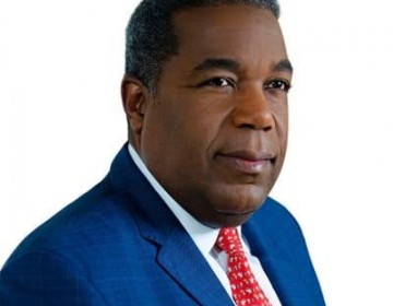 Tony Pe&ntilde;a Guaba califica de irresponsable al presidente Danilo Medina