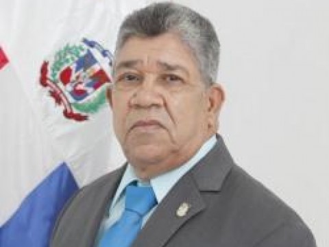 Diputado L&oacute;pez Ch&aacute;vez sigue con signos vitales