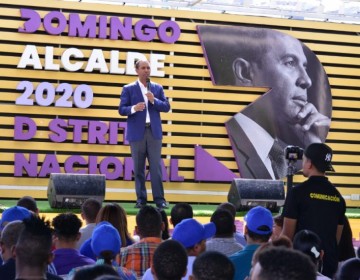 Domingo Contreras reconoce triunfo de Carolina Mej&iacute;a, le desea el mejor de los &eacute;xitos