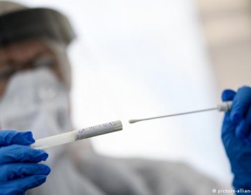 Salud P&uacute;blica inicia negociaci&oacute;n con farmac&eacute;uticas para apertura compra de pruebas antig&eacute;nicas