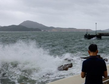 Unos 30,000 evacuados en el norte de Vietnam por el tif&oacute;n Talim