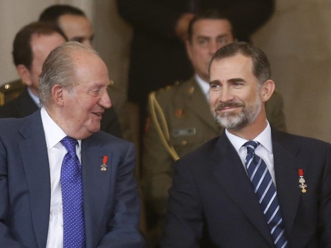 Felipe VI renuncia a su herencia personal y elimina la asignaci&oacute;n de Juan Carlos I como rey em&eacute;rito