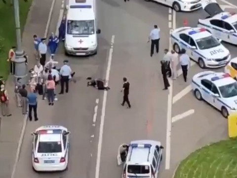 Un hombre abre fuego contra polic&iacute;as en Mosc&uacute; y desata un tiroteo que deja tres heridos