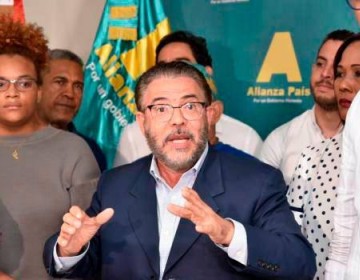 Guillermo Moreno considera precipitado el cambio del orden de la boleta