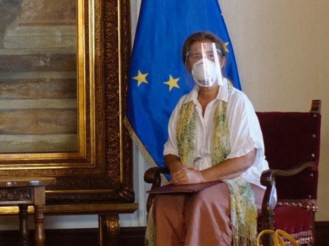Gobierno de Venezuela expulsa embajadora de UE