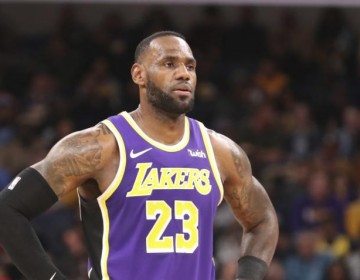 LeBron critica a la NBA por el &ldquo;muy pobre&rdquo; manejo de su falso positivo de coronavirus