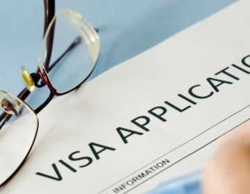 Trump suspende la emisi&oacute;n de visa para 75 pa&iacute;ses, incluidos Colombia, Brasil y Rusia