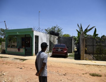 Gritos de ni&ntilde;os alertaron a vecinos sobre feminicidio-suicidio