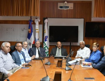 Comisi&oacute;n revisora de venta terrenos del CEA recomienda fideicomiso p&uacute;blico