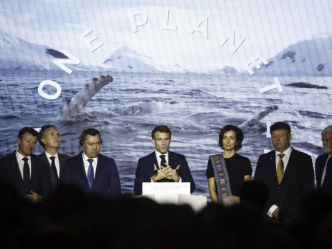 El presidente Macron advierte sobre derretimiento de glaciares