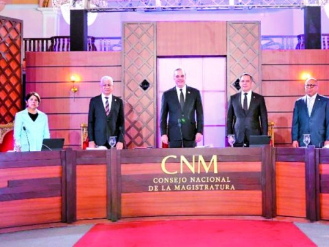 Empresarios y evang&eacute;licos valoran proceso de selecci&oacute;n de jueces del Tribunal Constitucional