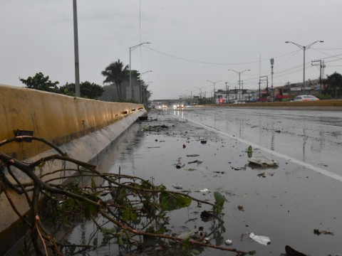 Hurac&aacute;n Beryl afecta redes e infraestructuras de distribuci&oacute;n el&eacute;ctrica en Rep&uacute;blica Dominicana