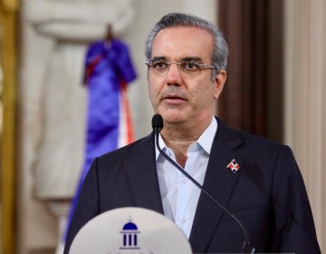 Presidente Abinader destina RD$1,500 millones para abastecimiento de medicamentos contra   Influenza, gripe y Omicron 