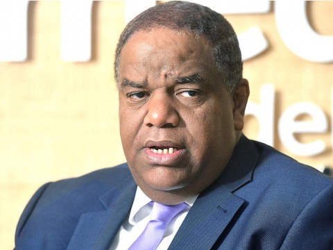 Ministro de Deportes sale en ayuda de atletas y entrenadores dominicanos 