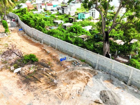Alcald&iacute;a reacciona contra vandalismo en el cementerio Cristo Redentor
