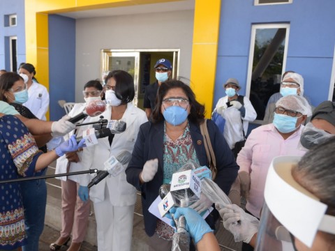 Enfermeras denuncian crisis en los hospitales de todo el pa&iacute;s   
