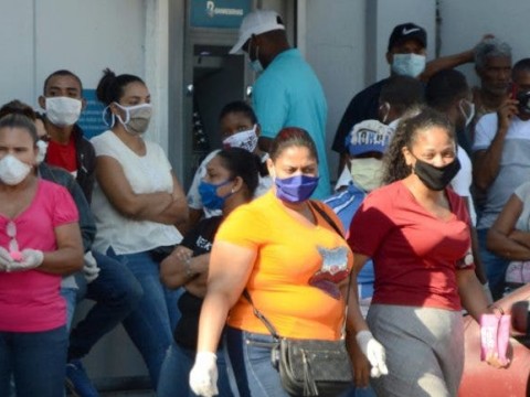 RD registra 574 casos nuevos y reporta 10 muertos por COVID-19