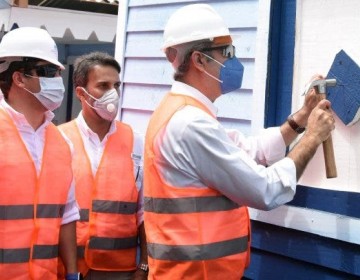 Gobierno llama licitaci&oacute;n para mejoras y reconstruir 30 mil viviendas