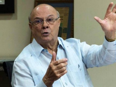 &ldquo;Hay que actuar, pero no con teor&iacute;as sino con realidades&rdquo;