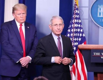 Trump le dice idiota al epidemi&oacute;logo jefe de EE.UU. y amenaza con despedirle