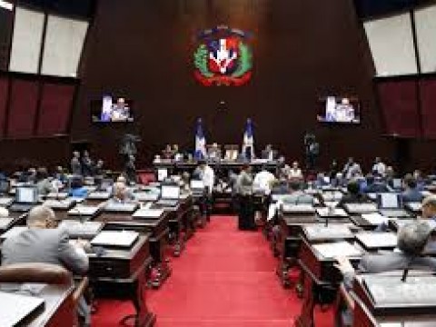 Ahora: Diputados aprueban en primera lectura el 30% de las AFP a trabajadores