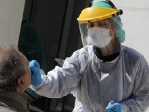 Falta de pruebas PCR impide detener auge del coronavirus