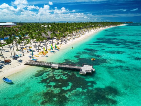 El pais espera 60 mil y 100 mil turistas en julio