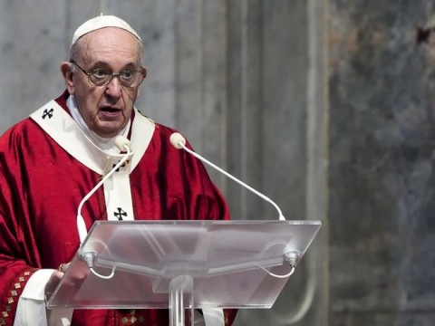 Papa Francisco dice para la iglesia la homosexualidad es "un pecado" y que no puede bendecir esas uniones