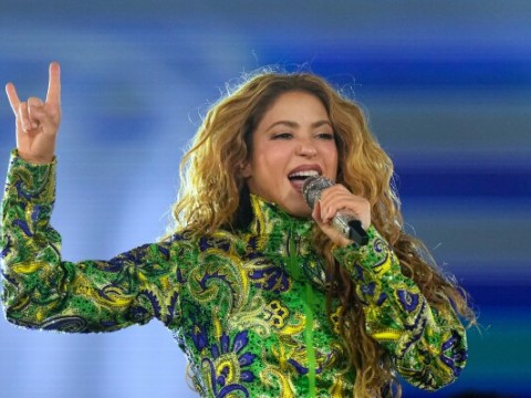 SHAKIRA  CANTA ANTE M&Aacute;S DE 2 MILLONES DE FANS EN SU PRESENTACI&Oacute;N EN TODO MUNDO NO RIO, EN R&Iacute;O DE JANEIRO