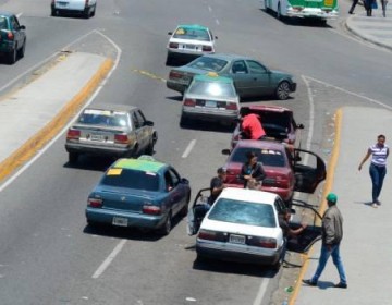Dirigentes choferiles aseguran Gobierno ayuda a sus afiliados