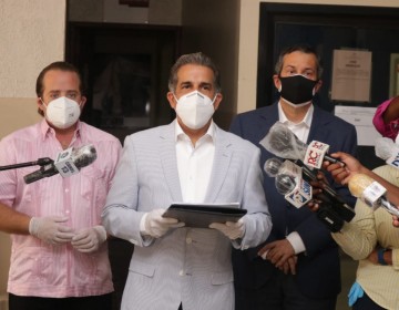 PRM deposita denuncia formal ante el PEPCA por presunta corrupci&oacute;n en Salud P&uacute;blica
