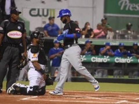 El Licey traspasa a Arismendy Alc&aacute;ntara a las &Aacute;guilas