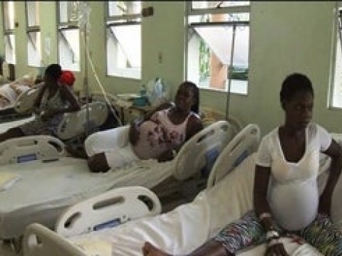 Partos de haitianas bajan en centros del Cibao y Noroeste