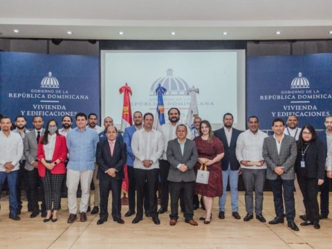 Ministerio de Vivienda de RD y Per&uacute; realizan encuentro de colaboraci&oacute;n para desarrollar mejores pr&aacute;cticas en el sector