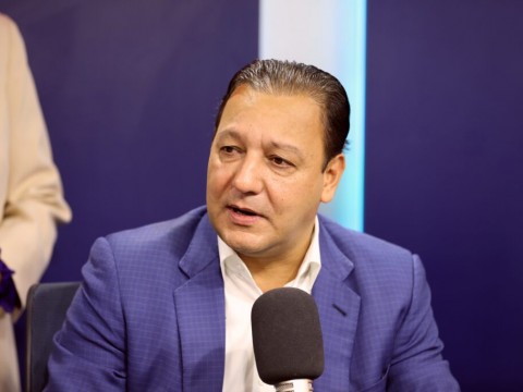 Abel Mart&iacute;nez anuncia que retoma sus recorridos por el pa&iacute;s