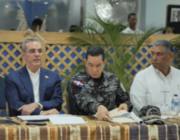 Presidente Abinader encabeza reuni&oacute;n de seguimiento de la seguridad ciudadana en la Polic&iacute;a Nacional