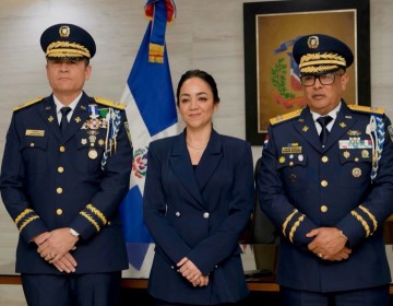 Faride Raful juramenta al nuevo director general de la Polic&iacute;a Nacional