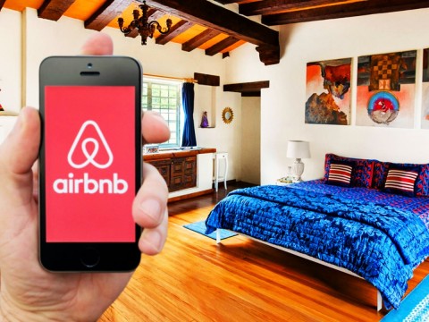 Airbnb solicita un nuevo enfoque en turismo y vivienda en Barcelona tras 10 a&ntilde;os de restricciones ineficientes sobre las viviendas de uso tur&iacute;stico
